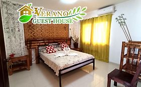 Verano Guesthouse